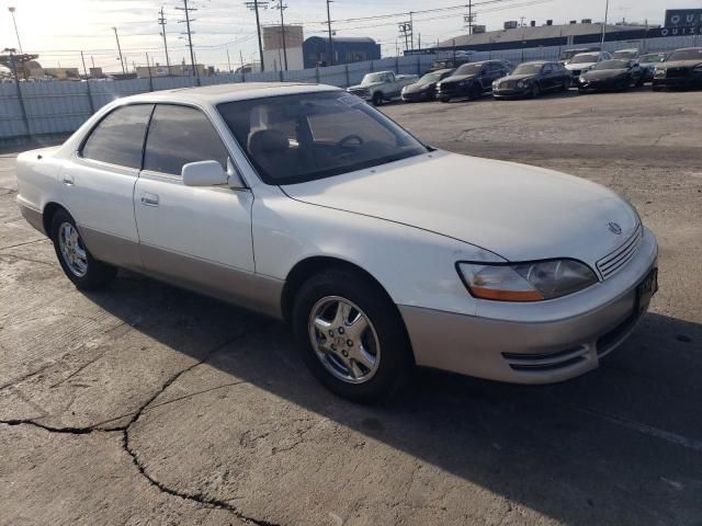 1995 Lexus ES 300