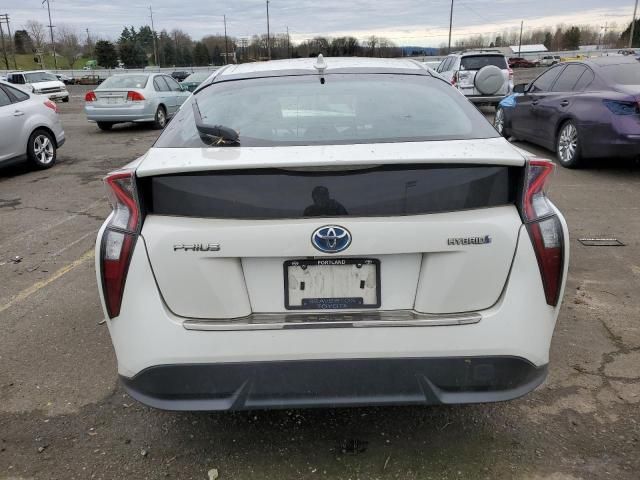 2016 Toyota Prius