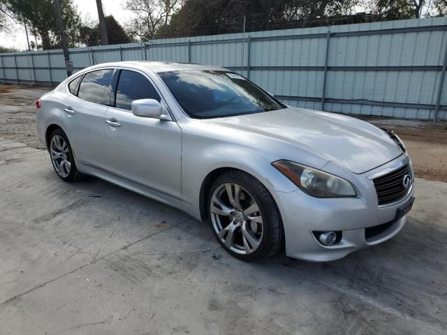 2013 Infiniti M37