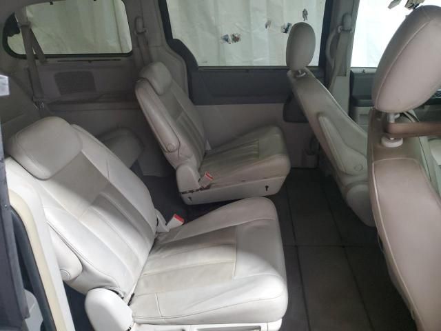 2008 Chrysler Town & Country Touring