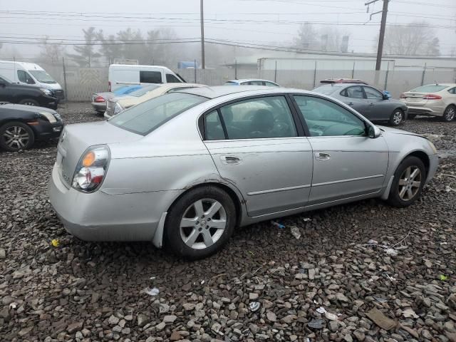 2004 Nissan Altima Base