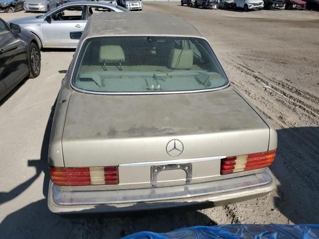 1989 Mercedes-Benz 560 SEL