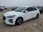 2020 Hyundai Ioniq SE