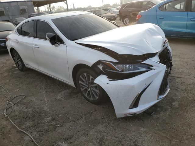 2022 Lexus ES 300H Base