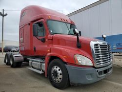 Salvage trucks for sale at Moraine, OH auction: 2011 Freightliner Cascadia 125