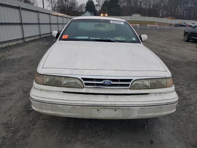 1995 Ford Crown Victoria LX