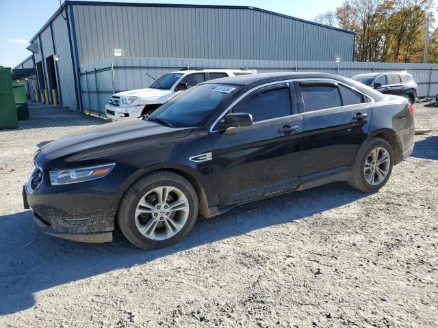 2017 Ford Taurus SEL