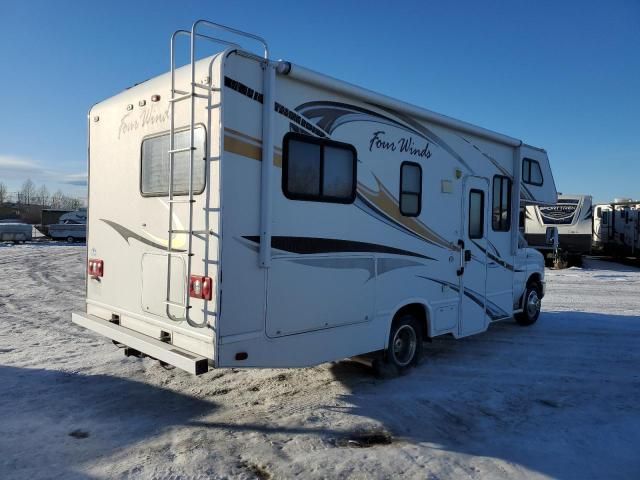 2010 Ford Econoline E350 Super Duty Cutaway Van