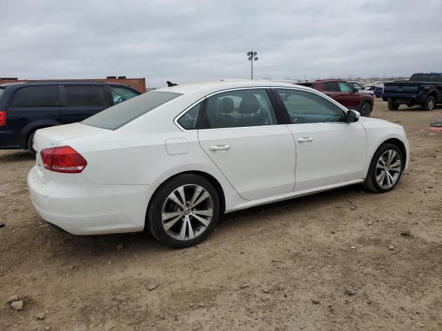 2013 Volkswagen Passat SE