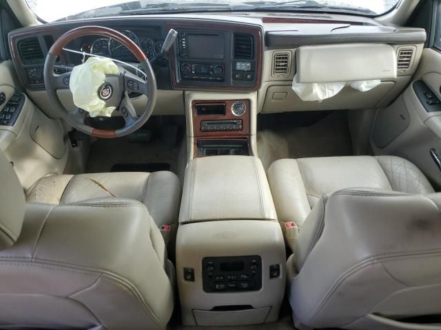 2005 Cadillac Escalade Luxury