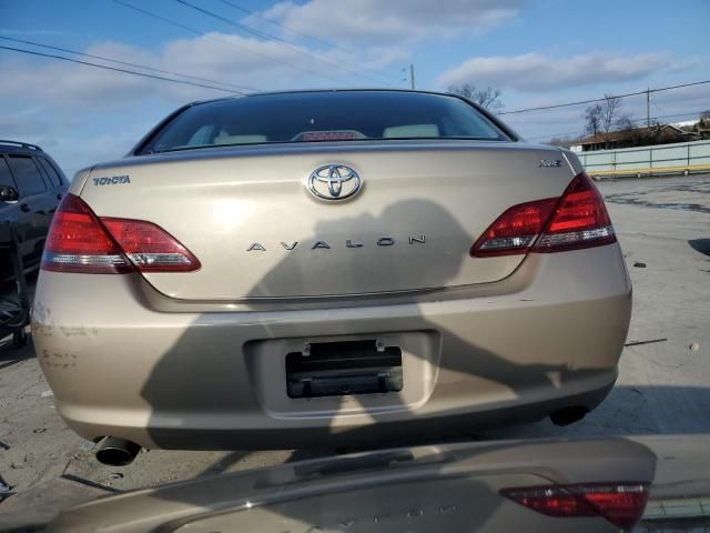 2008 Toyota Avalon XL