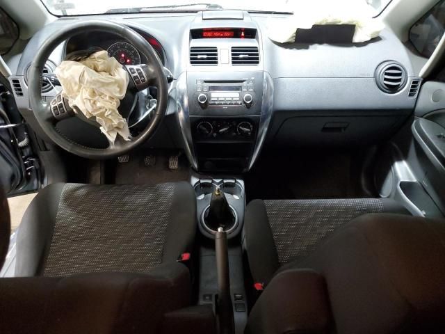 2009 Suzuki SX4 Technology