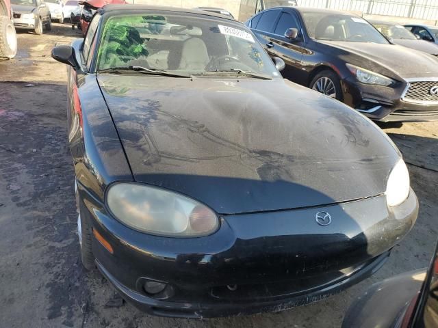 2000 Mazda MX-5 Miata Base