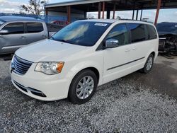 Chrysler Town & Country Touring l Vehiculos salvage en venta: 2011 Chrysler Town & Country Touring L