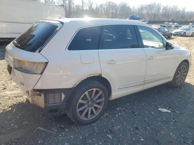 2018 Audi Q7 Premium Plus