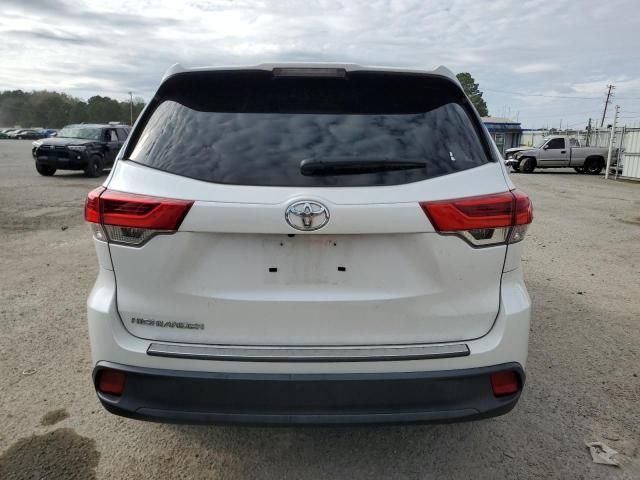 2019 Toyota Highlander LE