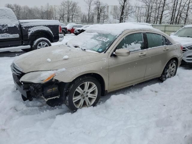 2013 Chrysler 200 Touring