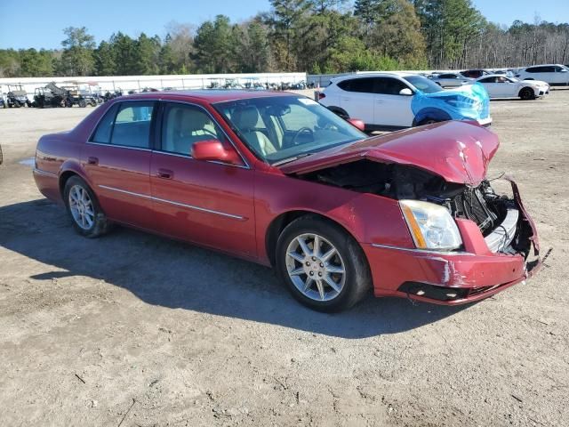 2011 Cadillac DTS Luxury Collection