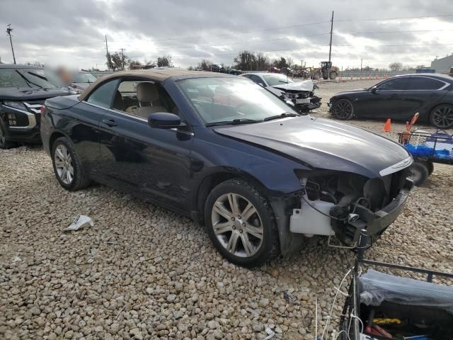 2014 Chrysler 200 Touring