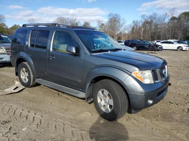 2007 Nissan Pathfinder LE