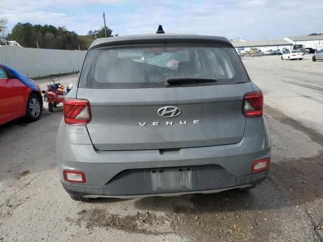 2022 Hyundai Venue SE