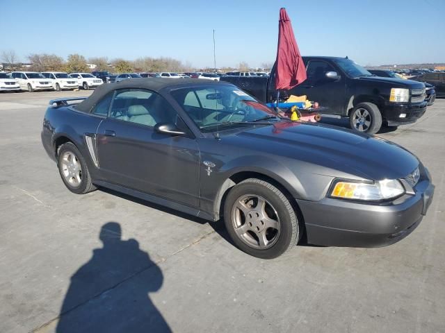 2003 Ford Mustang