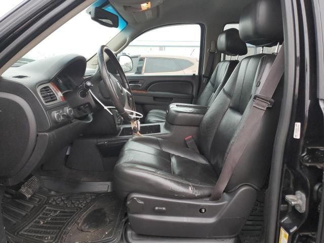 2013 GMC Yukon XL K1500 SLT