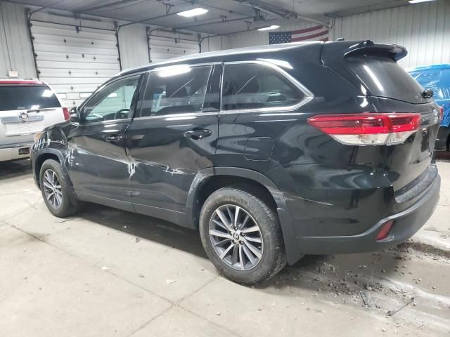 2019 Toyota Highlander SE