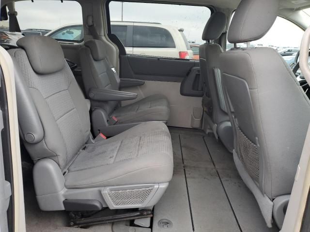 2010 Chrysler Town & Country Touring