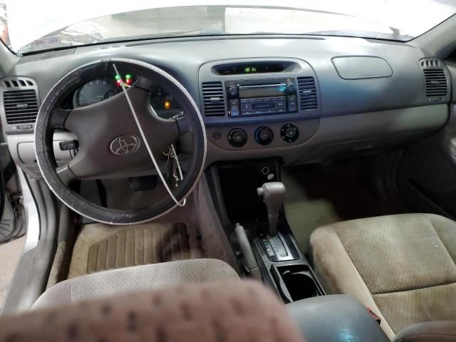 2002 Toyota Camry LE