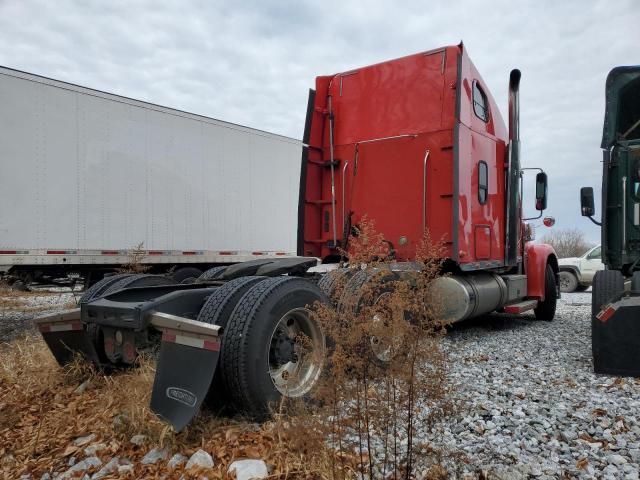 2013 Freightliner Conventional Coronado 132