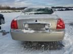 2011 Lincoln Town Car Signature Limited