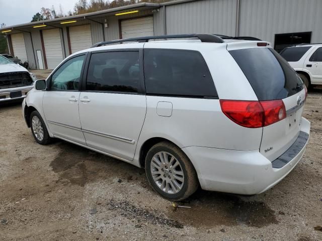 2008 Toyota Sienna XLE