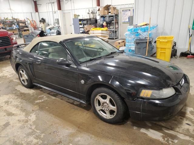 2004 Ford Mustang