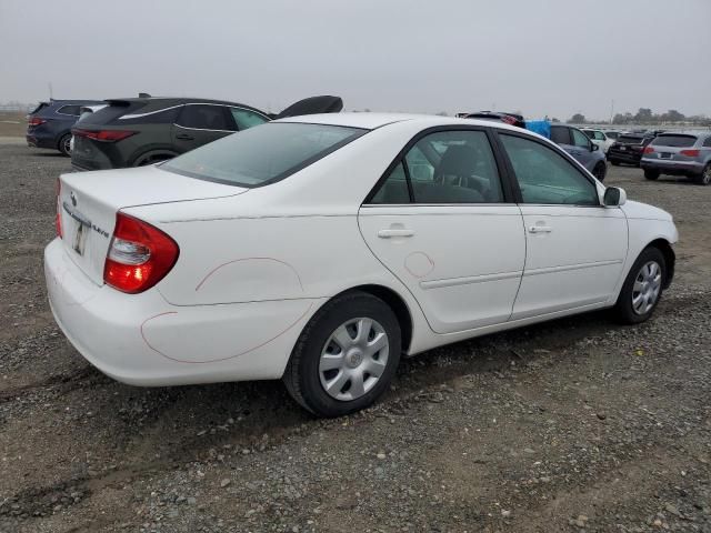 2004 Toyota Camry LE