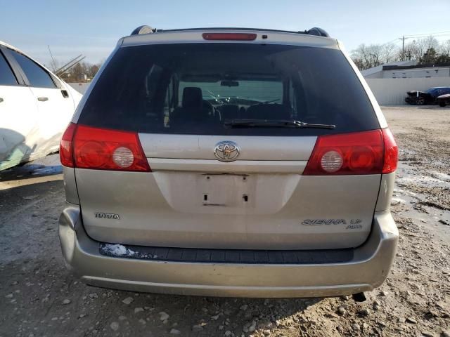 2010 Toyota Sienna LE