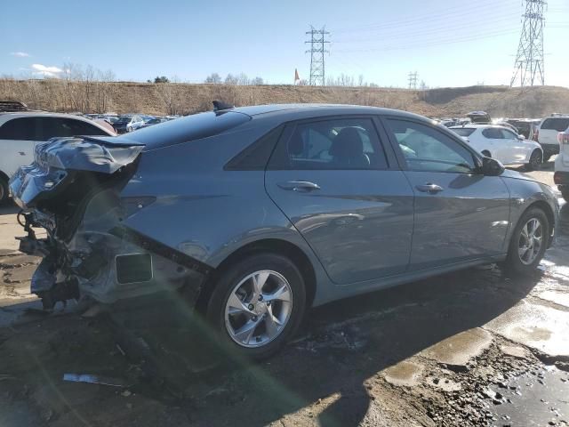 2021 Hyundai Elantra SE