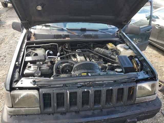 1993 Jeep Grand Cherokee Laredo