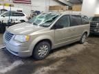 2009 Chrysler Town & Country LX