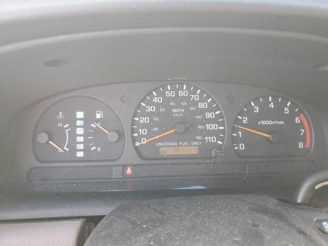 2000 Nissan Frontier King Cab XE