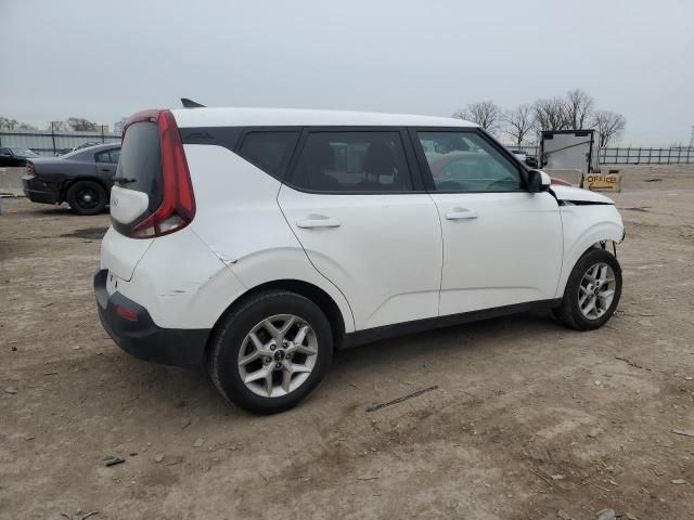 2022 KIA Soul LX