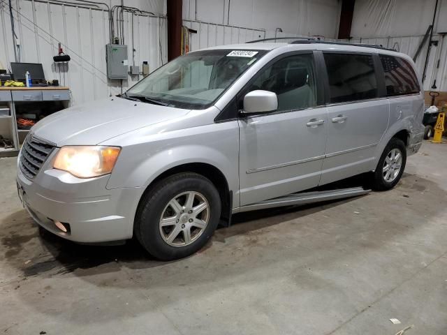 2010 Chrysler Town & Country Touring