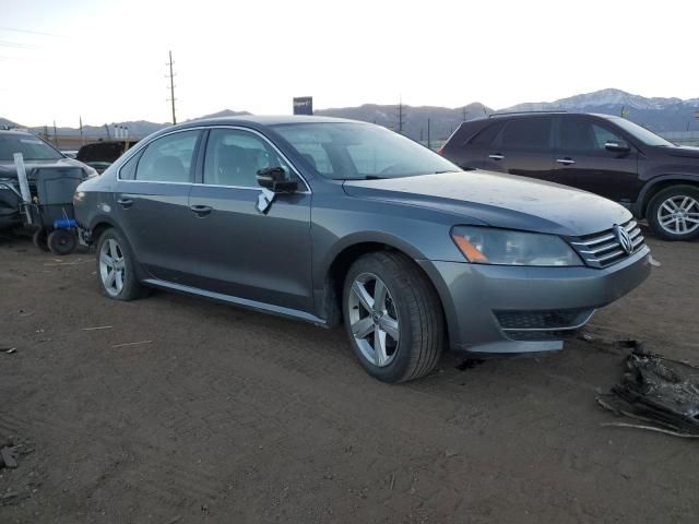 2013 Volkswagen Passat SE