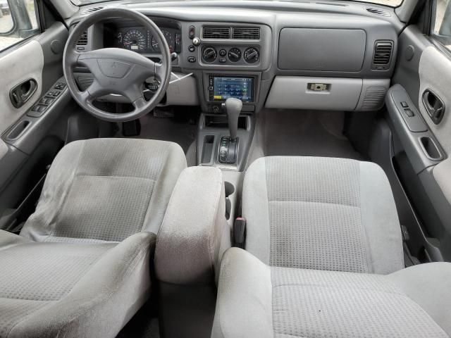 2000 Mitsubishi Montero Sport LS