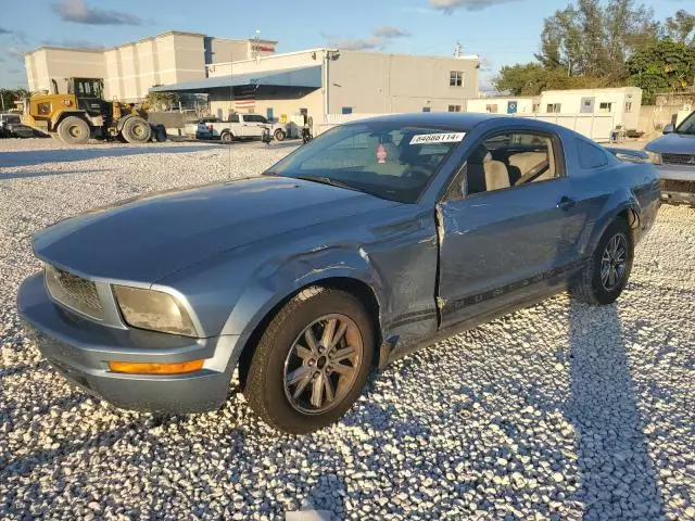 2005 Ford Mustang