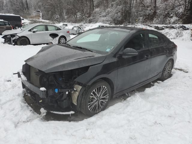 2022 KIA Forte GT Line