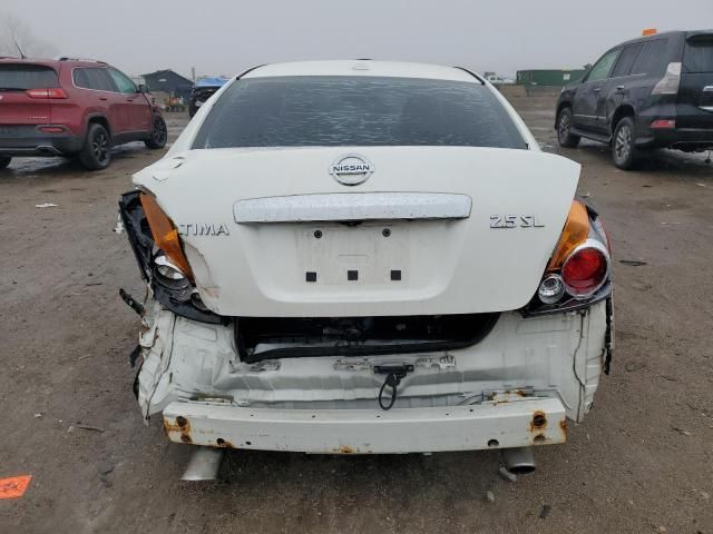 2010 Nissan Altima Base