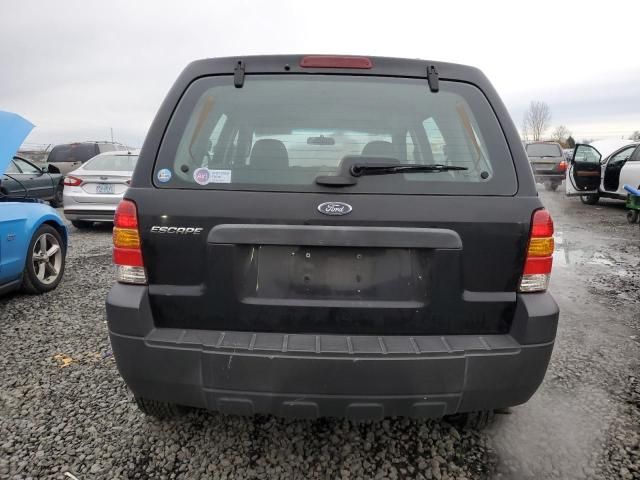 2005 Ford Escape XLS