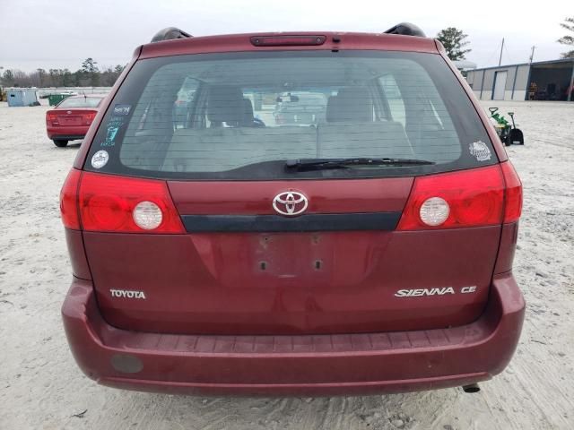 2009 Toyota Sienna CE