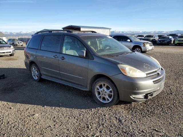 2004 Toyota Sienna XLE